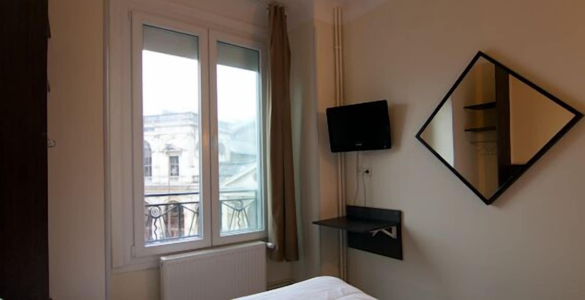 Hotel De Londres ليل المظهر الخارجي الصورة